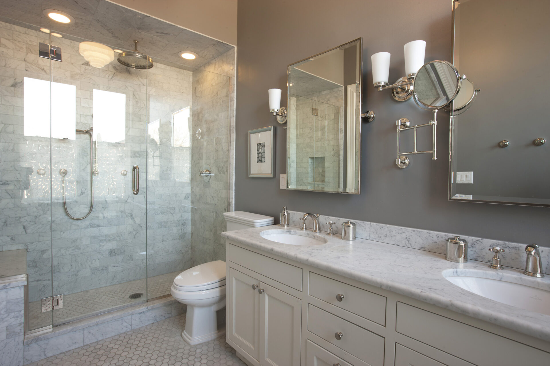 White and gray color scheme for bathroom